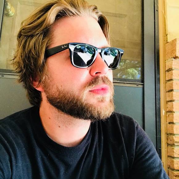 Meet your Posher, James - Picture 1 of 1